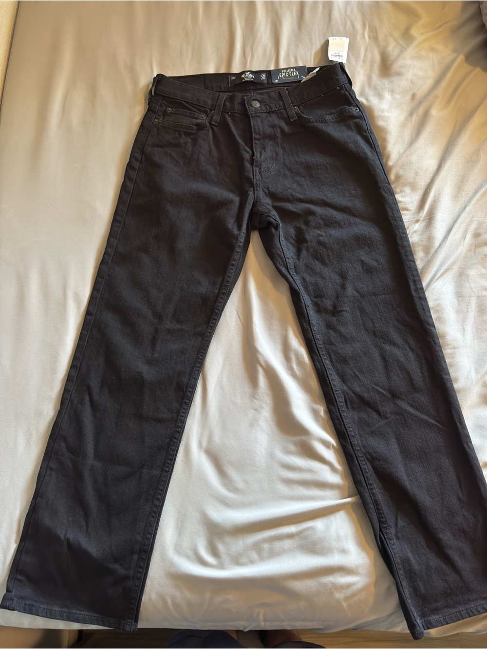Hollister Men's Black Straight Jeans